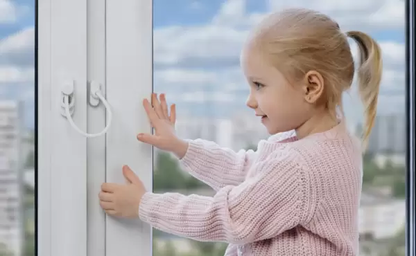 Детские замки на окна 
